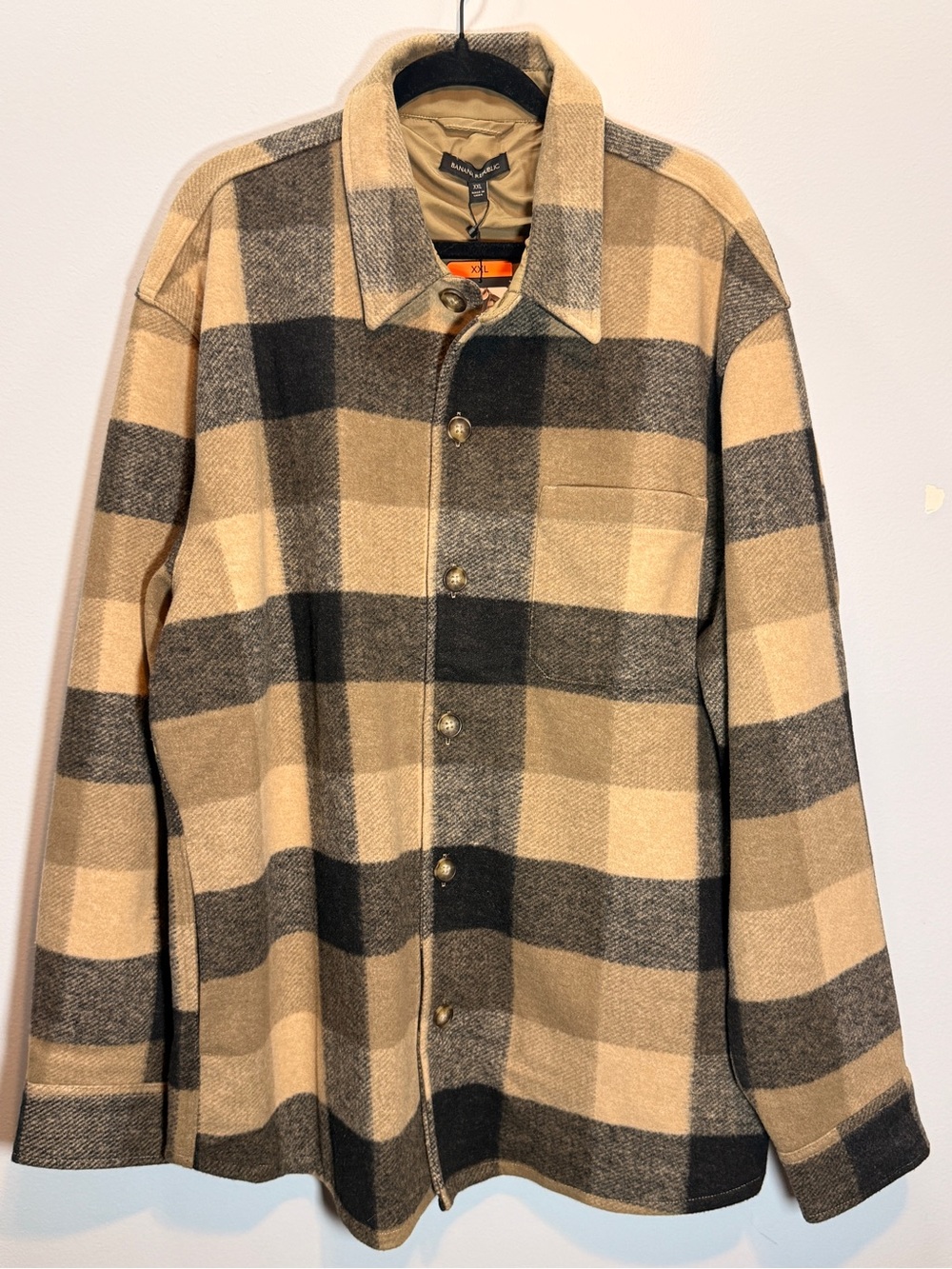 Banana Republic Beige & Charcoal Plaid Shirt Jacket